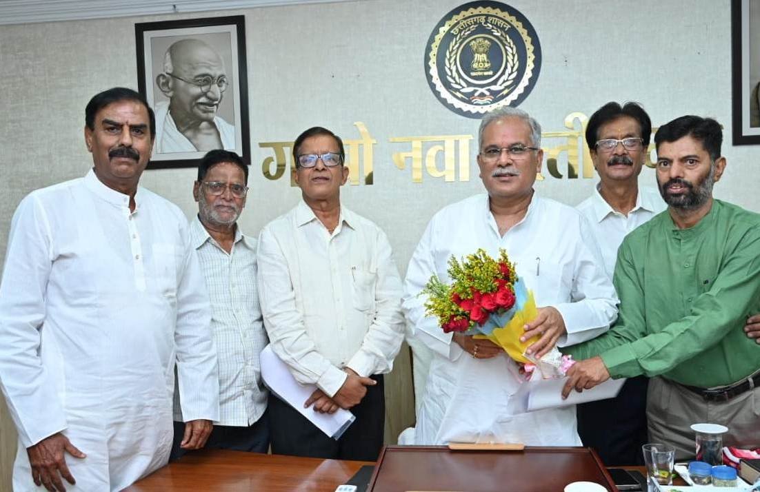 मुख्यमंत्री से कान्यकुन्ज ब्राम्हण समाज के प्रतिनिधि मण्डल ने की सौजन्य मुलाकात .. Kshiti Technologies मुख्यमंत्री से कान्यकुन्ज ब्राम्हण समाज के प्रतिनिधि मण्डल ने की सौजन्य मुलाकात .. Kshiti Technologies