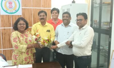 भारतीय प्रशासनिक सेवा दिवस के अवसर पर विधायक प्रतिनिधि गिरधर जायसवाल ने कलेक्टर नूपुर राशि पन्ना को दी बधाई .. Kshiti Technologies