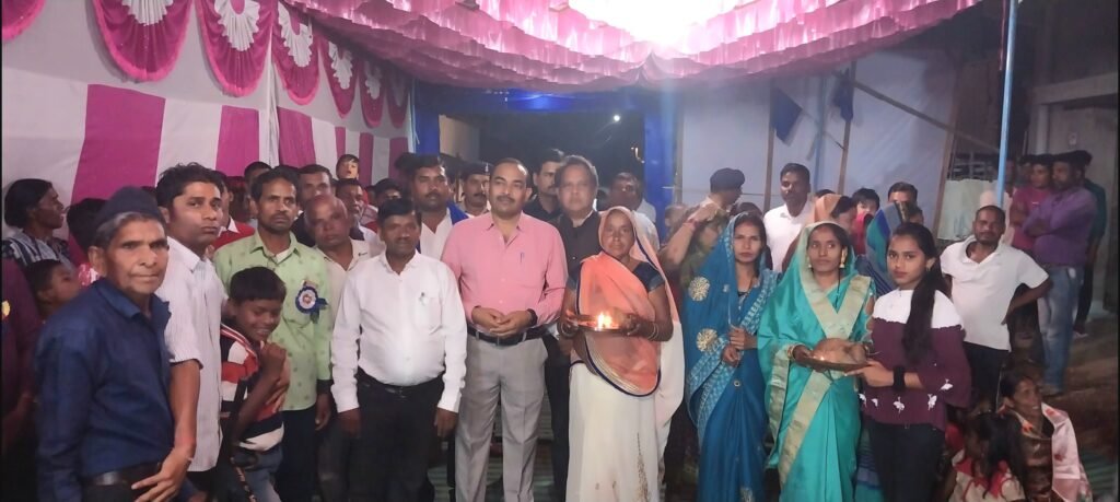 ग्राम जाजंग में अंबेडकर जयंती पर लोककला गीत संगीत और नृत्य का अनूठा समागम .. Kshiti Technologies ग्राम जाजंग में अंबेडकर जयंती पर लोककला गीत संगीत और नृत्य का अनूठा समागम .. Kshiti Technologies