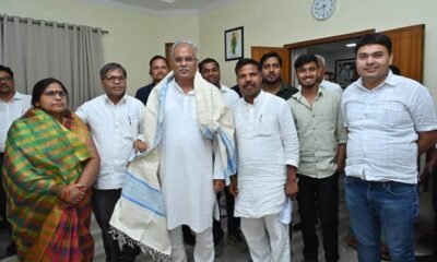 मुख्यमंत्री श्री बघेल से शहीद दीपक भारद्वाज के माता-पिता सहित परिजनों ने की मुलाकात .. Kshiti Technologies