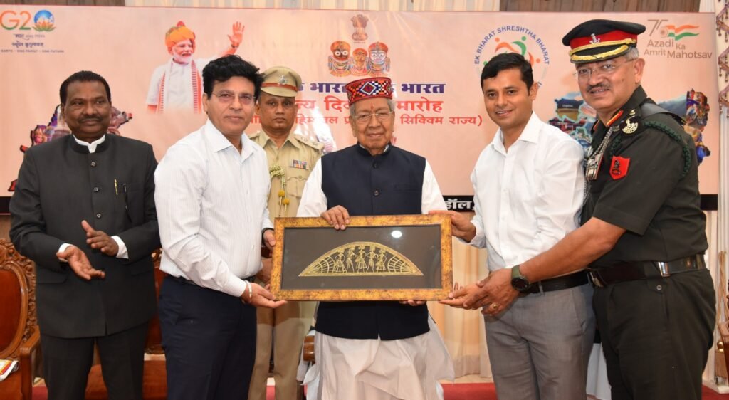 एकता और भाईचारे का बंधन भौगोलिक सीमाओं को पार कर सद्भाव के वातावरण को बढ़ावा देता है - राज्यपाल श्री हरिचंदन .. Kshiti Technologies एकता और भाईचारे का बंधन भौगोलिक सीमाओं को पार कर सद्भाव के वातावरण को बढ़ावा देता है - राज्यपाल श्री हरिचंदन .. Kshiti Technologies
