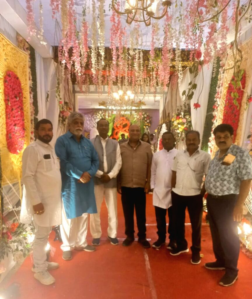 बसंत वाटिका मे आयोजित आशीर्वाद समारोह मे विधानसभा अध्यक्ष डॉ महंत के पहुंचे समर्थक .. Kshiti Technologies बसंत वाटिका मे आयोजित आशीर्वाद समारोह मे विधानसभा अध्यक्ष डॉ महंत के पहुंचे समर्थक .. Kshiti Technologies