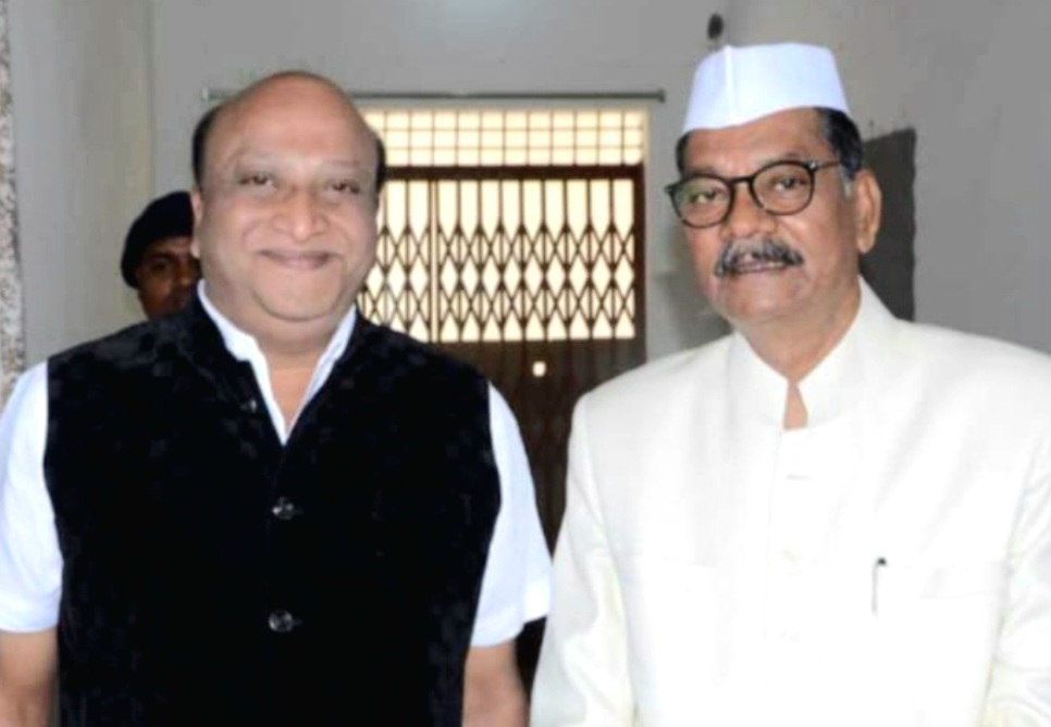 विधानसभा अध्यक्ष डॉ चरणदास महंत ने रेल यात्रियों की सुविधा के लिए एक सकारात्मक पहल करते हुए दक्षिण पूर्व मध्य रेलवे बिलासपुर जोन के रेलवे महाप्रबंधक को लिखा पत्र .. Kshiti Technologies विधानसभा अध्यक्ष डॉ चरणदास महंत ने रेल यात्रियों की सुविधा के लिए एक सकारात्मक पहल करते हुए दक्षिण पूर्व मध्य रेलवे बिलासपुर जोन के रेलवे महाप्रबंधक को लिखा पत्र .. Kshiti Technologies