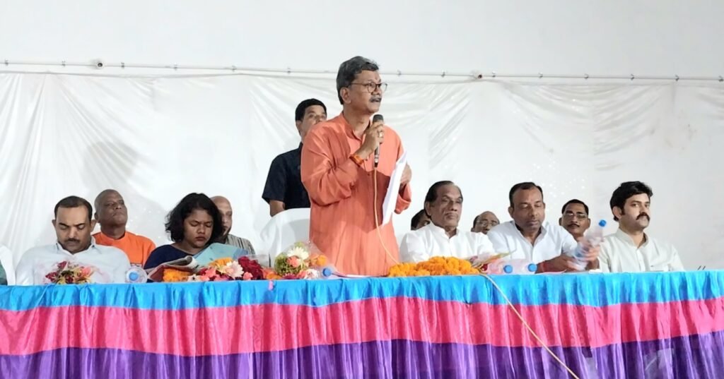 विधानसभा अध्यक्ष डॉ. चरणदास महंत ने ग्राम सुवाडेरा और मसनियाकला में दी विकास कार्यों की सौगात .. Kshiti Technologies विधानसभा अध्यक्ष डॉ. चरणदास महंत ने ग्राम सुवाडेरा और मसनियाकला में दी विकास कार्यों की सौगात .. Kshiti Technologies