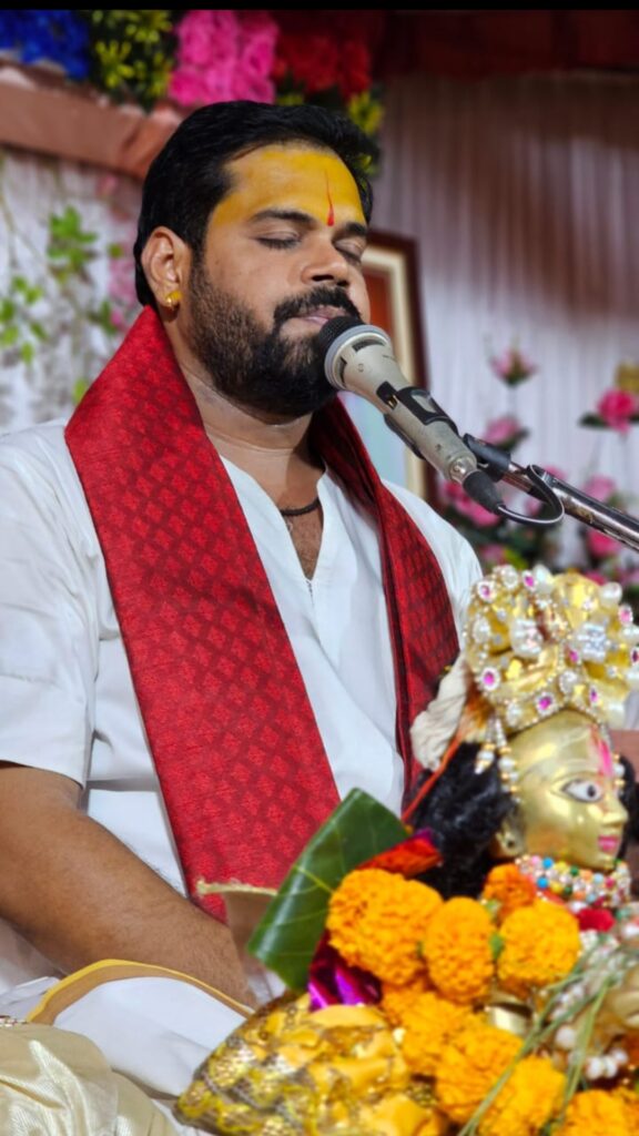 पाण्डेय परिवार के सानिध्य में निकली भव्य कलश यात्रा के साथ श्रीमद् भागवत कथा का हुआ शुभारंभ .. Kshiti Technologies पाण्डेय परिवार के सानिध्य में निकली भव्य कलश यात्रा के साथ श्रीमद् भागवत कथा का हुआ शुभारंभ .. Kshiti Technologies