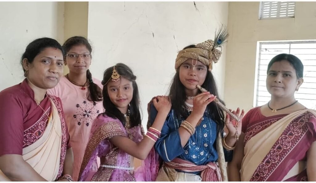 सरस्वती शिशु मंदिर विद्यालय सक्ती में आयोजित ग्रीष्म कालीन आंग्ल भाषा कक्षा सह योग प्रशिक्षण शिविर का रंगारंग समापन .. Kshiti Technologies सरस्वती शिशु मंदिर विद्यालय सक्ती में आयोजित ग्रीष्म कालीन आंग्ल भाषा कक्षा सह योग प्रशिक्षण शिविर का रंगारंग समापन .. Kshiti Technologies