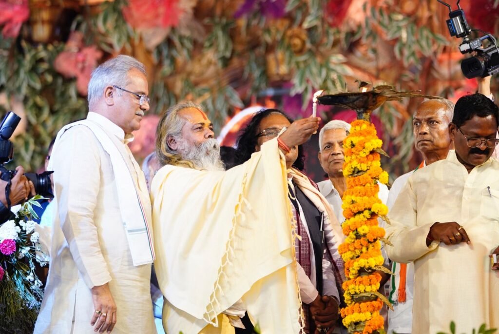 मर्यादा पुरूषोत्तम भगवान श्रीराम के चरित्र में छत्तीसगढ़ का भी अंश - मुख्यमंत्री श्री भूपेश बघेल .. Kshiti Technologies मर्यादा पुरूषोत्तम भगवान श्रीराम के चरित्र में छत्तीसगढ़ का भी अंश - मुख्यमंत्री श्री भूपेश बघेल .. Kshiti Technologies