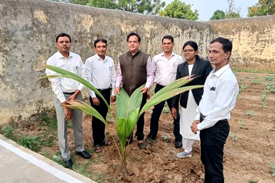 उप जेल सक्ती में विश्व पर्यावरण दिवस पर विधिक जागरूकता शिविर के साथ वृक्षारोपण हुआ संपन्न .. Kshiti Technologies उप जेल सक्ती में विश्व पर्यावरण दिवस पर विधिक जागरूकता शिविर के साथ वृक्षारोपण हुआ संपन्न .. Kshiti Technologies
