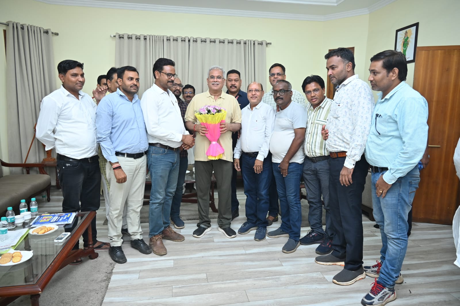 प्रदेश में पटवारियों की हड़ताल समाप्त .. Kshiti Technologies प्रदेश में पटवारियों की हड़ताल समाप्त .. Kshiti Technologies