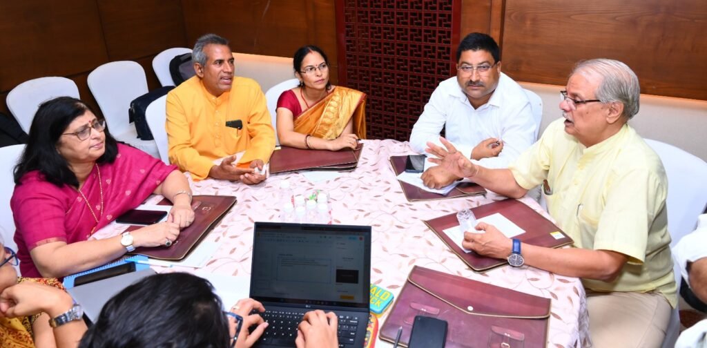 राज्य में नशा मुक्ति की मुहिम के लिए कार्ययोजना तैयार करने पर हुआ विचार मंथन .. Kshiti Technologies राज्य में नशा मुक्ति की मुहिम के लिए कार्ययोजना तैयार करने पर हुआ विचार मंथन .. Kshiti Technologies