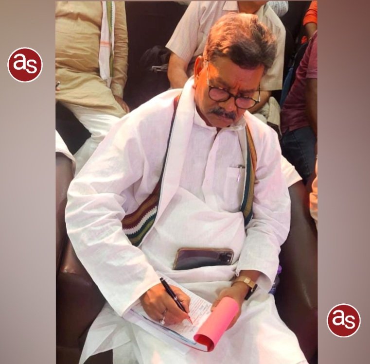 विधानसभा अध्यक्ष डॉ चरणदास महंत ने इंडियन रेडक्रास सोसायटी की आजीवन सदस्यता ग्रहण की .. Kshiti Technologies विधानसभा अध्यक्ष डॉ चरणदास महंत ने इंडियन रेडक्रास सोसायटी की आजीवन सदस्यता ग्रहण की .. Kshiti Technologies