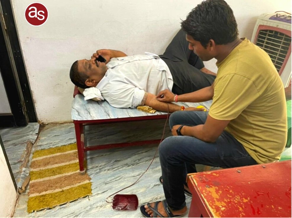 रक्त दान एक पुण्य कार्य हैं -गिरधर जायसवाल Kshiti Technologies रक्त दान एक पुण्य कार्य हैं -गिरधर जायसवाल Kshiti Technologies