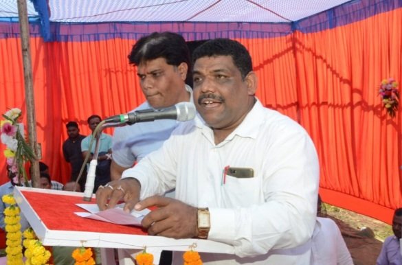 वर्षों पुराने स्कूलों का होगा सौंदर्यीकरण- गिरधर जायसवाल .. Kshiti Technologies वर्षों पुराने स्कूलों का होगा सौंदर्यीकरण- गिरधर जायसवाल .. Kshiti Technologies