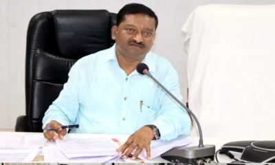 प्रभारी कलेक्टर बीरेन्द्र लकड़ा ने ली साप्ताहिक समय सीमा की बैठक .. Kshiti Technologies