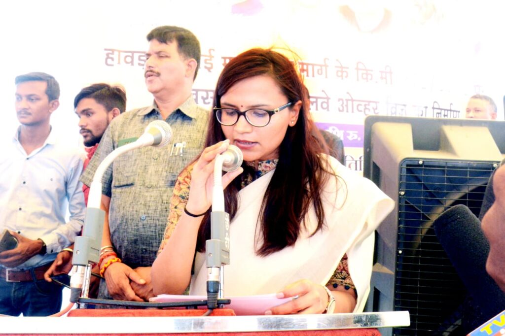 मुख्यमंत्री भूपेश बघेल ने किया जांजगीर के खोखसा रेल्वे ओव्हरब्रिज का शुभारंभ .. Kshiti Technologies मुख्यमंत्री भूपेश बघेल ने किया जांजगीर के खोखसा रेल्वे ओव्हरब्रिज का शुभारंभ .. Kshiti Technologies