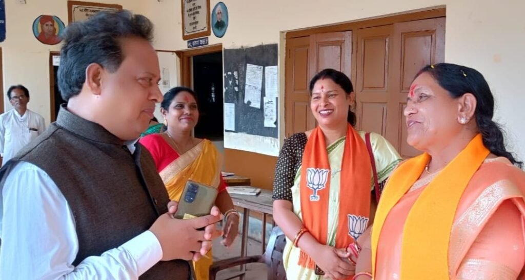 भारतीय जनता पार्टी जिला सक्ती के महिला मोर्चा की बैठक में पहुंची मध्यप्रदेश महिला मोर्चा अध्यक्ष माया नारोलिया .. Kshiti Technologies भारतीय जनता पार्टी जिला सक्ती के महिला मोर्चा की बैठक में पहुंची मध्यप्रदेश महिला मोर्चा अध्यक्ष माया नारोलिया .. Kshiti Technologies