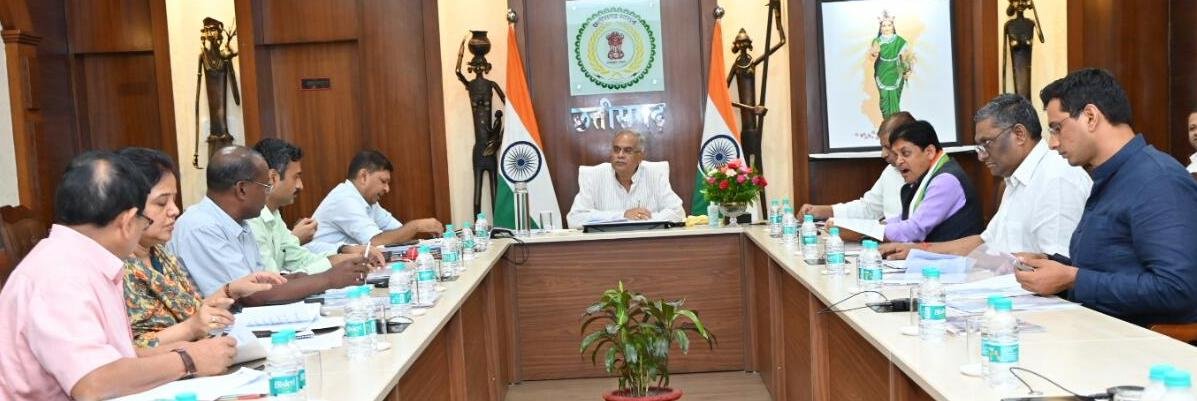मुख्यमंत्री की अध्यक्षता में राजीव युवा मितान क्लब के शासी निकाय की बैठक सम्पन्न .. Kshiti Technologies मुख्यमंत्री की अध्यक्षता में राजीव युवा मितान क्लब के शासी निकाय की बैठक सम्पन्न .. Kshiti Technologies