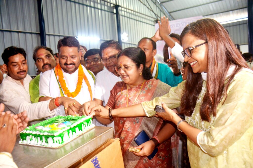 जिला स्तरीय हरेली तिहार उत्सव एवं छत्तीसगढ़िया ओलंपिक : अफरीद गौठान में हरेली तिहार और छत्तीसगढ़ी ओलंपिक खेलों का हुआ आयोजन .. Kshiti Technologies जिला स्तरीय हरेली तिहार उत्सव एवं छत्तीसगढ़िया ओलंपिक : अफरीद गौठान में हरेली तिहार और छत्तीसगढ़ी ओलंपिक खेलों का हुआ आयोजन .. Kshiti Technologies