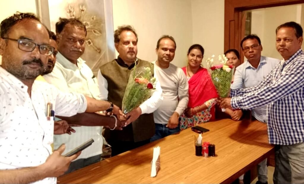 राष्ट्रीय मानव अधिकार एवं सामाजिक न्याय आयोग की जिला कार्यसमिति की बैठकहोटल पथिक में आयोजित .. Kshiti Technologies राष्ट्रीय मानव अधिकार एवं सामाजिक न्याय आयोग की जिला कार्यसमिति की बैठकहोटल पथिक में आयोजित .. Kshiti Technologies