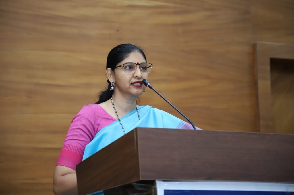 रिटर्निंग अधिकारियों एवं सहायक रिटर्निंग अधिकारियों के चार दिवसीय प्रशिक्षण का हुआ समापन .. Kshiti Technologies