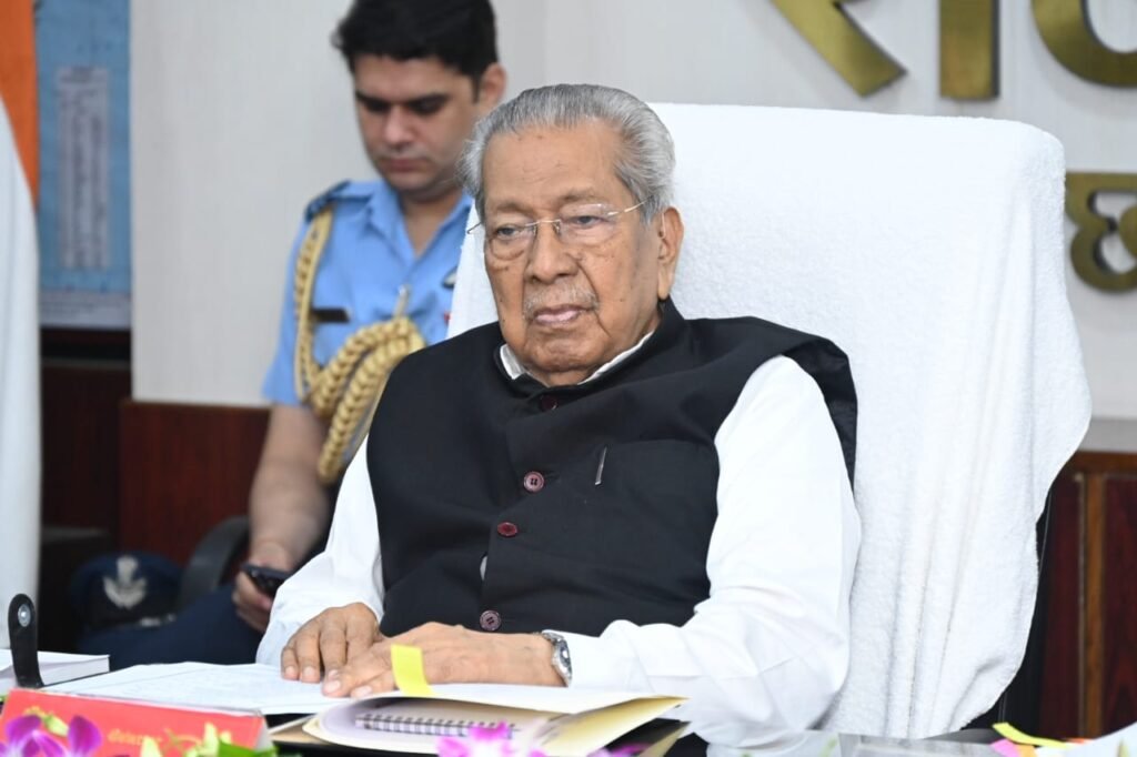 राजभवन में राज्य के सभी शासकीय विश्वविद्यालयों के शैक्षणिक गतिविधियों, अनुसंधान कार्य एवं अन्य कार्यो की समीक्षा बैठक शुरू .. Kshiti Technologies राजभवन में राज्य के सभी शासकीय विश्वविद्यालयों के शैक्षणिक गतिविधियों, अनुसंधान कार्य एवं अन्य कार्यो की समीक्षा बैठक शुरू .. Kshiti Technologies