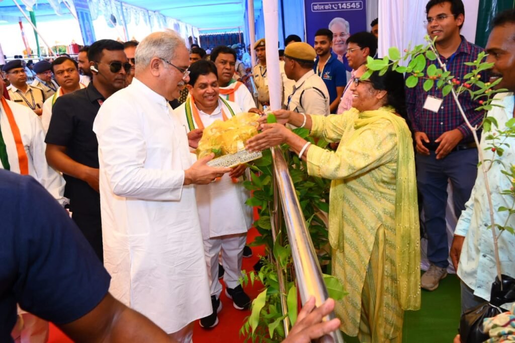 मुख्यमंत्री भूपेश बघेल ने किया कोरबा मेडिकल कॉलेज के नए भवन का भूमिपूजन .. Kshiti Technologies