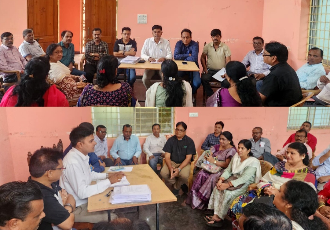 स्कूल शिक्षा विभाग में 3266 से अधिक रिक्त प्राचार्य पद पर पदोन्नति की माँग को लेकर "छत्तीसगढ़ राज्य प्राचार्य पदोन्नति संघर्ष मोर्चा" के द्वारा जगदलपुर में बस्तर संभागीय बैठक सफलतापूर्वक संपन्न हुई .. Kshiti Technologies स्कूल शिक्षा विभाग में 3266 से अधिक रिक्त प्राचार्य पद पर पदोन्नति की माँग को लेकर "छत्तीसगढ़ राज्य प्राचार्य पदोन्नति संघर्ष मोर्चा" के द्वारा जगदलपुर में बस्तर संभागीय बैठक सफलतापूर्वक संपन्न हुई .. Kshiti Technologies