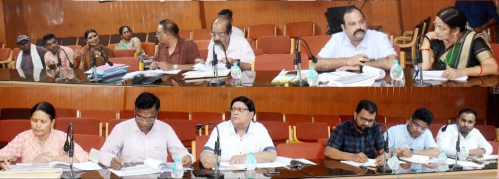 कलेक्टर सुश्री ऋचा प्रकाश चौधरी ने ली जिला स्तरीय मातृ मृत्यु अंकेक्षण समिति की बैठक .. Kshiti Technologies कलेक्टर सुश्री ऋचा प्रकाश चौधरी ने ली जिला स्तरीय मातृ मृत्यु अंकेक्षण समिति की बैठक .. Kshiti Technologies