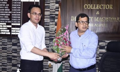नए कलेक्टर संजीव कुमार झा ने कार्यभार ग्रहण किया .. Kshiti Technologies