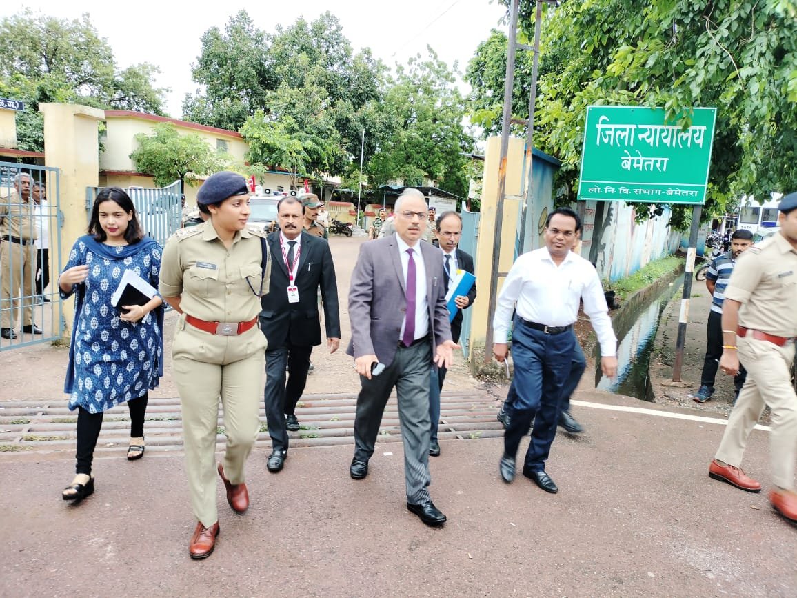 चीफ़ जस्टिस ने किया बेमेतरा जिला कोर्ट का आकस्मिक निरीक्षण .. Kshiti Technologies चीफ़ जस्टिस ने किया बेमेतरा जिला कोर्ट का आकस्मिक निरीक्षण .. Kshiti Technologies