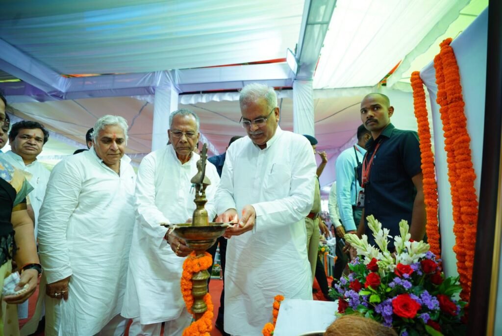 युवाओं से भेंट-मुलाकात, दुर्ग .. Kshiti Technologies युवाओं से भेंट-मुलाकात, दुर्ग .. Kshiti Technologies