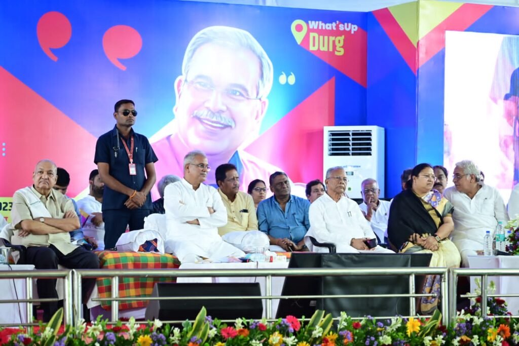 युवाओं से भेंट-मुलाकात, दुर्ग .. Kshiti Technologies युवाओं से भेंट-मुलाकात, दुर्ग .. Kshiti Technologies