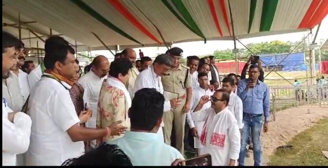 विधानसभा अध्यक्ष, प्रभारी मंत्री, कमिश्नर, डीआईजी, कलेक्टर और पुलिस अधीक्षक ने भरोसे का सम्मेलन कार्यक्रम स्थल का किया निरीक्षण .. Kshiti Technologies विधानसभा अध्यक्ष, प्रभारी मंत्री, कमिश्नर, डीआईजी, कलेक्टर और पुलिस अधीक्षक ने भरोसे का सम्मेलन कार्यक्रम स्थल का किया निरीक्षण .. Kshiti Technologies