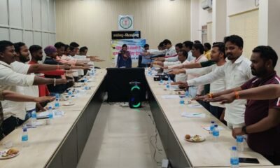 कलेक्टर डॉ. फरिहा आलम सिद्दीकी ने पत्रकारों को अनिवार्य मतदान की शपथ दिलाई .. Kshiti Technologies