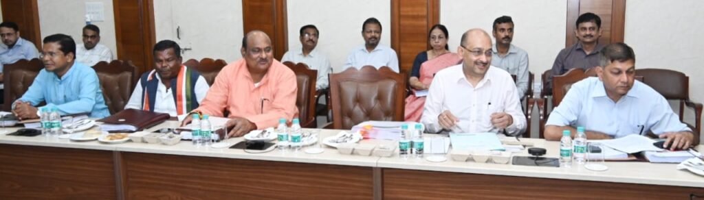 मुख्यमंत्री भूपेश बघेल ने प्रदेश स्तरीय वर्चुअल कार्यक्रम में सक्ती जिले में 280 करोड़ रूपए से अधिक की लागत के 194 कार्यों का किया लोकार्पण और भूमिपूजन .. Kshiti Technologies मुख्यमंत्री भूपेश बघेल ने प्रदेश स्तरीय वर्चुअल कार्यक्रम में सक्ती जिले में 280 करोड़ रूपए से अधिक की लागत के 194 कार्यों का किया लोकार्पण और भूमिपूजन .. Kshiti Technologies