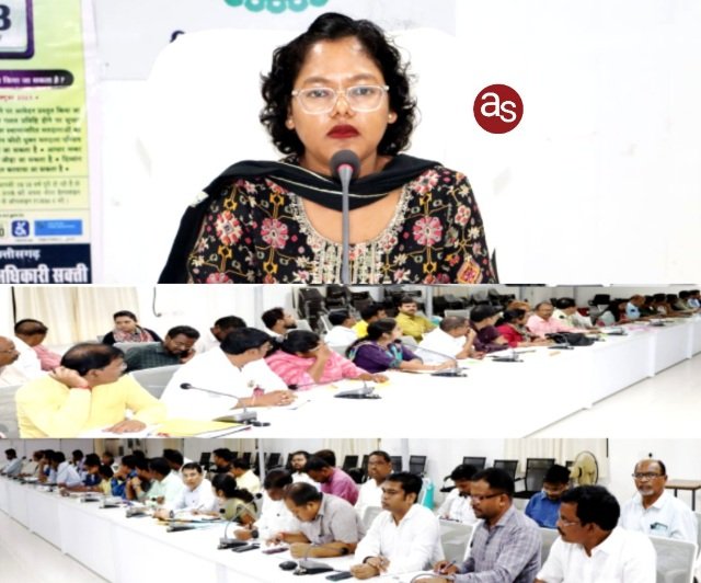 कलेक्टर ने ली साप्ताहिक समय सीमा की बैठक .. Kshiti Technologies कलेक्टर ने ली साप्ताहिक समय सीमा की बैठक .. Kshiti Technologies