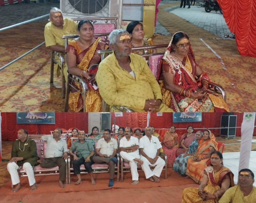 मित्तल परिवार द्वारा नगर में भव्य कलश यात्रा के साथ विशाल श्रीमद् भागवत महापुराण कथा का शुभारंभ .. Kshiti Technologies मित्तल परिवार द्वारा नगर में भव्य कलश यात्रा के साथ विशाल श्रीमद् भागवत महापुराण कथा का शुभारंभ .. Kshiti Technologies