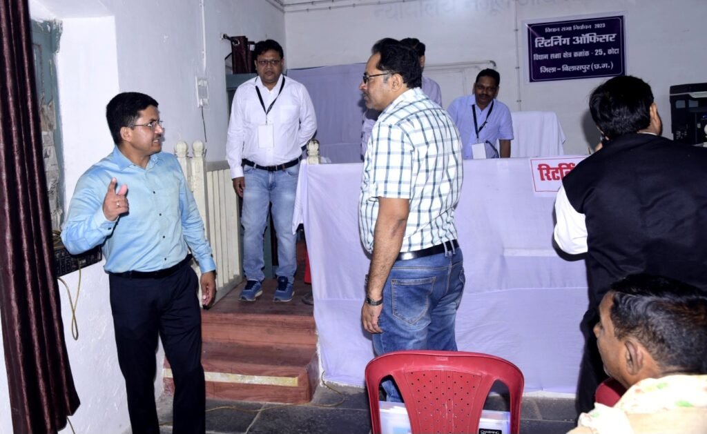 नाम निर्देशन पत्रों की जांच, 18 के नामांकन निरस्त .. Kshiti Technologies नाम निर्देशन पत्रों की जांच, 18 के नामांकन निरस्त .. Kshiti Technologies