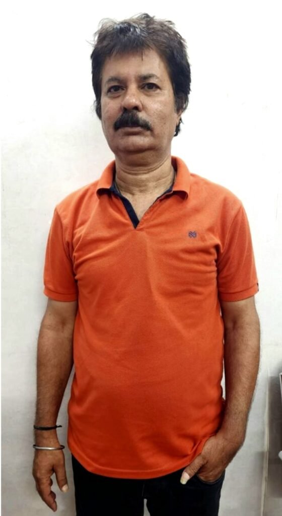 बड़ी खबर: स्कूटी में मिला लाखों कैश .. Kshiti Technologies बड़ी खबर: स्कूटी में मिला लाखों कैश .. Kshiti Technologies