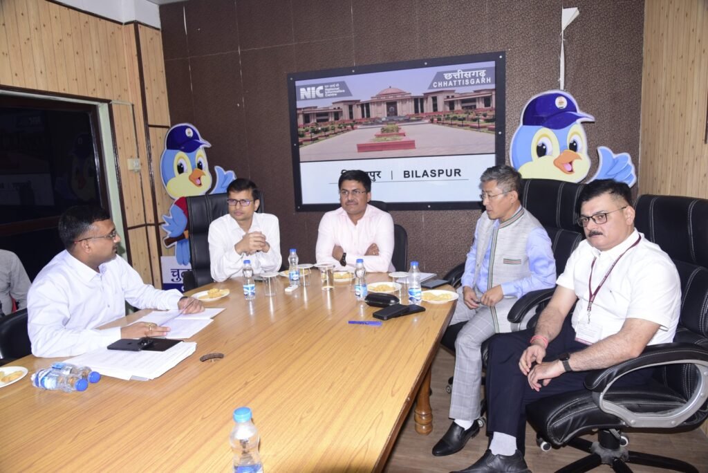रैण्डमाईजेशन प्रक्रिया से मतदान दल का गठन .. Kshiti Technologies रैण्डमाईजेशन प्रक्रिया से मतदान दल का गठन .. Kshiti Technologies