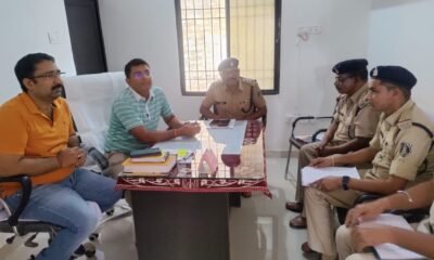 थाना के पास बेरिकेटिंग कर सख्त चेकिंग करें : पुलिस ऑब्जर्वर राजेंद्र कुमार मीणा .. Kshiti Technologies