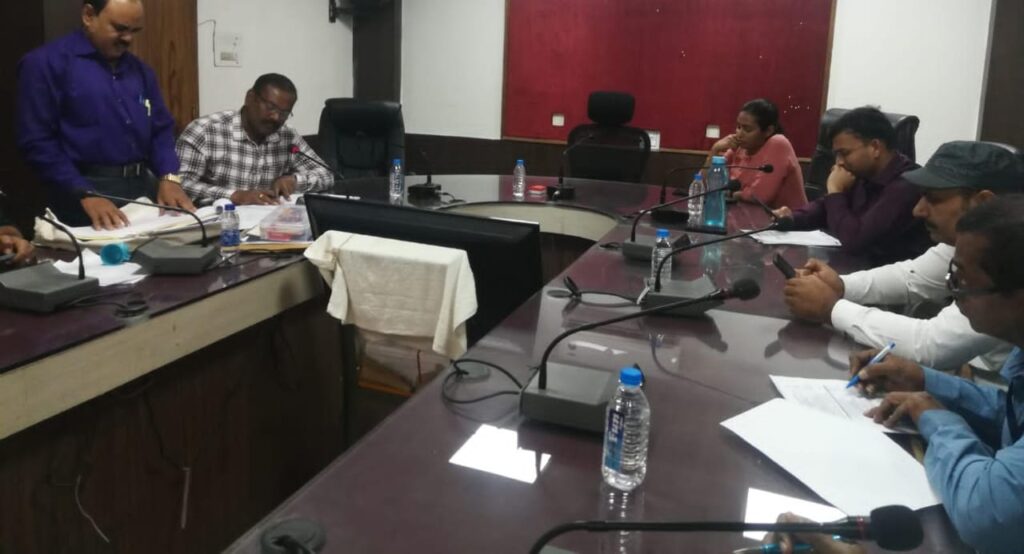 मतदान दलों को दी जाने वाली सामग्री एवं प्रपत्रों के सम्बन्ध में दिया गया प्रशिक्षण .. Kshiti Technologies मतदान दलों को दी जाने वाली सामग्री एवं प्रपत्रों के सम्बन्ध में दिया गया प्रशिक्षण .. Kshiti Technologies