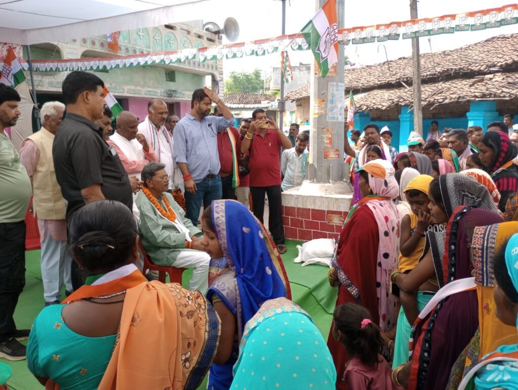 फिर से सरकार बनी तो दोहरा विकास देखने को मिलेगा : डॉ. चरणदास महंत .. Kshiti Technologies फिर से सरकार बनी तो दोहरा विकास देखने को मिलेगा : डॉ. चरणदास महंत .. Kshiti Technologies