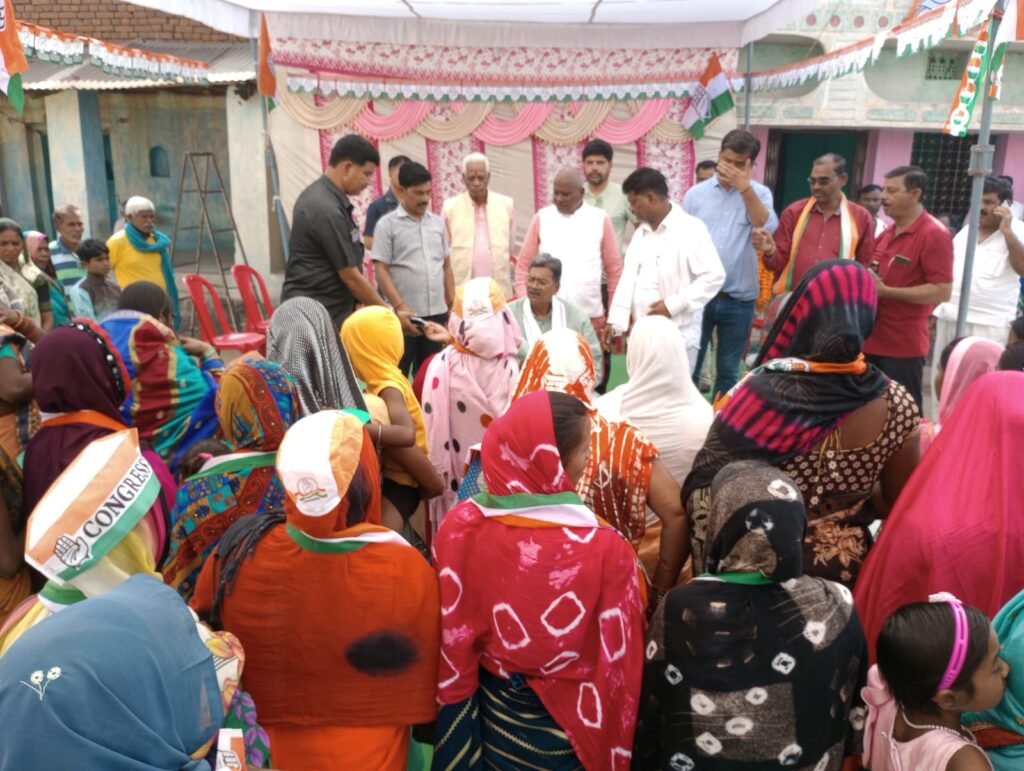 फिर से सरकार बनी तो दोहरा विकास देखने को मिलेगा : डॉ. चरणदास महंत .. Kshiti Technologies फिर से सरकार बनी तो दोहरा विकास देखने को मिलेगा : डॉ. चरणदास महंत .. Kshiti Technologies
