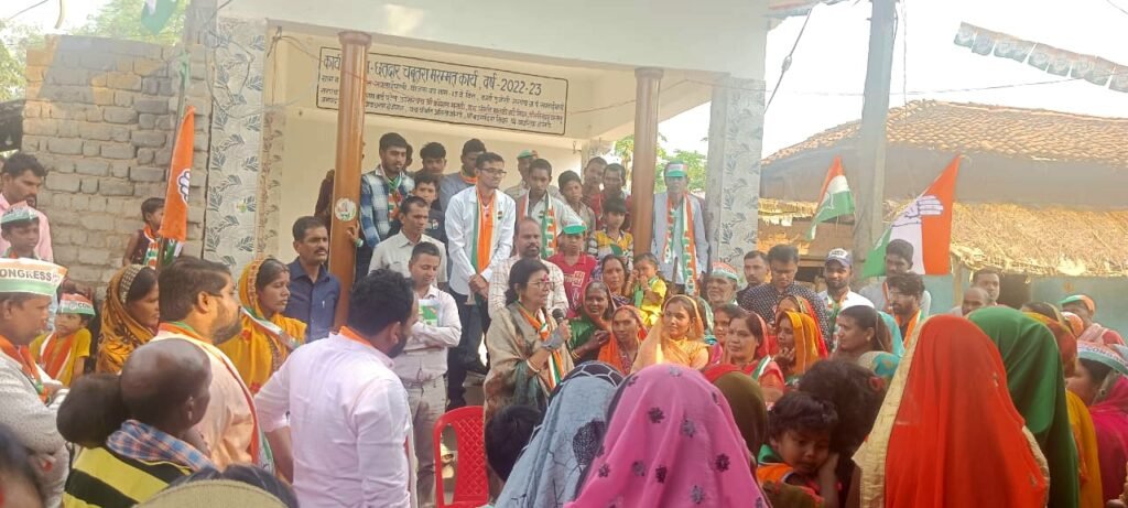 कोरबा सांसद ज्योत्सना महंत कांग्रेस प्रत्याशी डॉ चरणदास महंत के पक्ष में गाँव गाँव में कर रही है सगन जनसंपर्क अभियान .. Kshiti Technologies कोरबा सांसद ज्योत्सना महंत कांग्रेस प्रत्याशी डॉ चरणदास महंत के पक्ष में गाँव गाँव में कर रही है सगन जनसंपर्क अभियान .. Kshiti Technologies