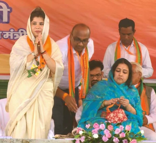 कांग्रेस सरकार ने छत्तीसगढ़ को बना दिया भ्रष्टाचार का गढ़ , महादेव एप्प के माध्यम से 5 सौ 8 करोड़ रुपए वसूले - केंद्रीय गृह मंत्री अमित शाह .. Kshiti Technologies कांग्रेस सरकार ने छत्तीसगढ़ को बना दिया भ्रष्टाचार का गढ़ , महादेव एप्प के माध्यम से 5 सौ 8 करोड़ रुपए वसूले - केंद्रीय गृह मंत्री अमित शाह .. Kshiti Technologies