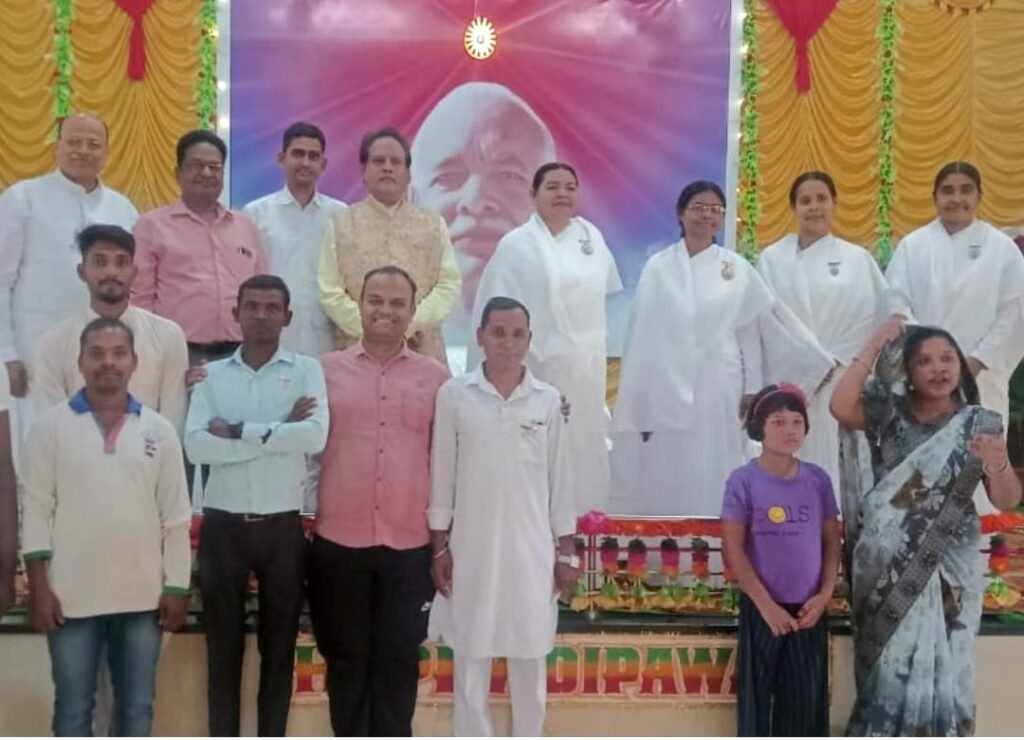ब्रह्माकुमारी शक्ति कुंज सेंटर में भव्य दीपावली पूजन एवम मिलन समारोह आयोजित .. Kshiti Technologies ब्रह्माकुमारी शक्ति कुंज सेंटर में भव्य दीपावली पूजन एवम मिलन समारोह आयोजित .. Kshiti Technologies