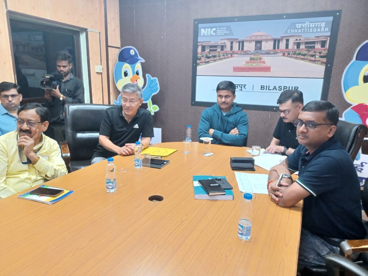 मतदान दलों को चुनाव कराने मतदान केन्द्र आवंटित .. Kshiti Technologies मतदान दलों को चुनाव कराने मतदान केन्द्र आवंटित .. Kshiti Technologies