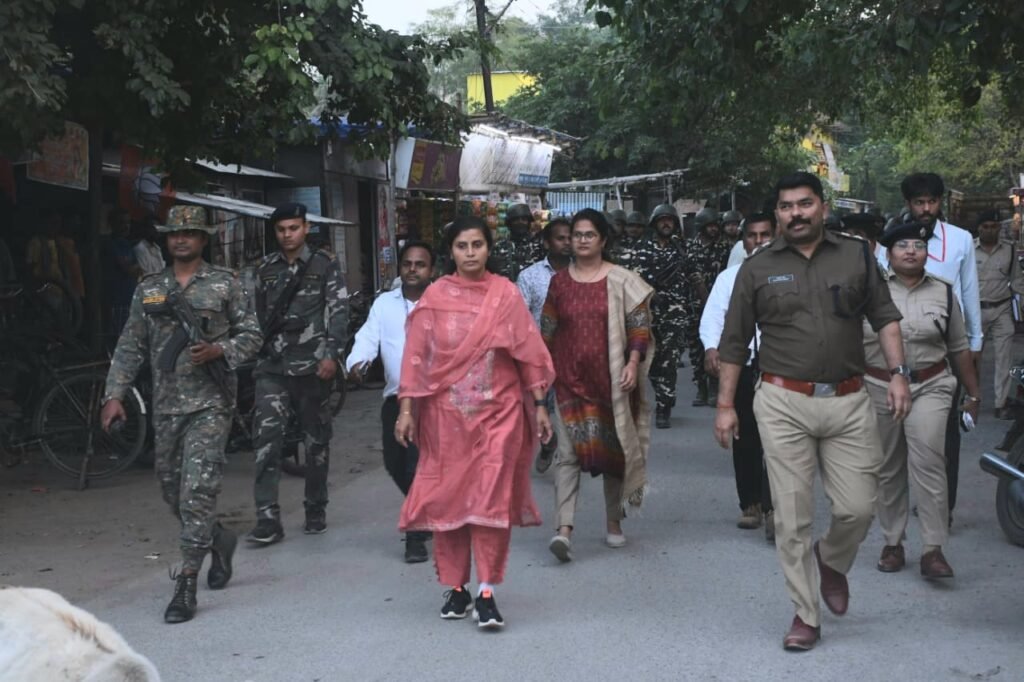 विधानसभा निर्वाचन 2023 - कलेक्टर एवं एसपी ने विधानसभा निर्वाचन 2023 के मद्देनजर निष्पक्ष एवं शांतिपूर्ण निर्वाचन हेतु किया फ्लैग मार्च .. Kshiti Technologies विधानसभा निर्वाचन 2023 - कलेक्टर एवं एसपी ने विधानसभा निर्वाचन 2023 के मद्देनजर निष्पक्ष एवं शांतिपूर्ण निर्वाचन हेतु किया फ्लैग मार्च .. Kshiti Technologies