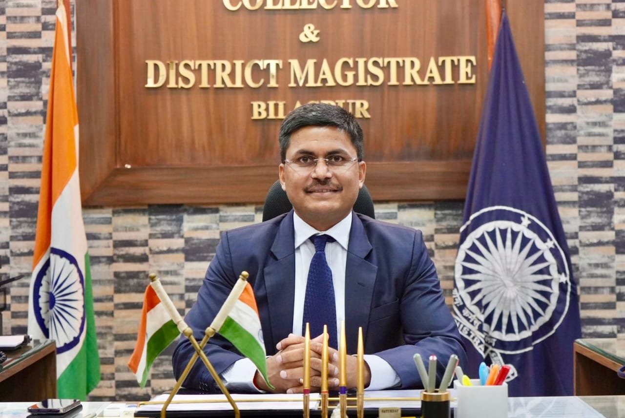 कलेक्टर एवं जिला दण्डाधिकारी अवनीश शरण ने जिले में घोषित किये साईलेंस जोन .. Kshiti Technologies कलेक्टर एवं जिला दण्डाधिकारी अवनीश शरण ने जिले में घोषित किये साईलेंस जोन .. Kshiti Technologies